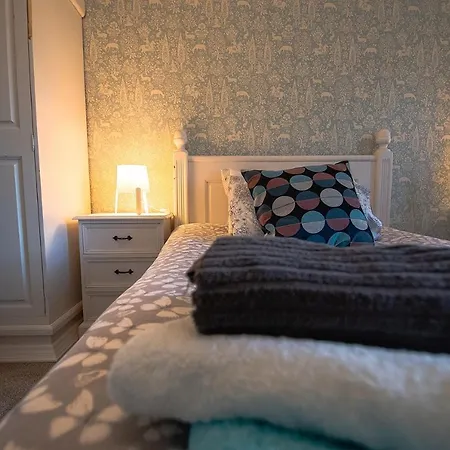 In The Heart Of - Beautiful, Spacious And Modern Two Bedroom Apartament Bundoran