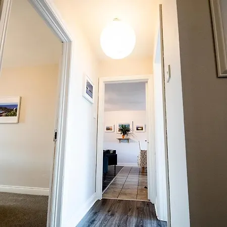 In The Heart Of - Beautiful, Spacious And Modern Two Bedroom Bundoran